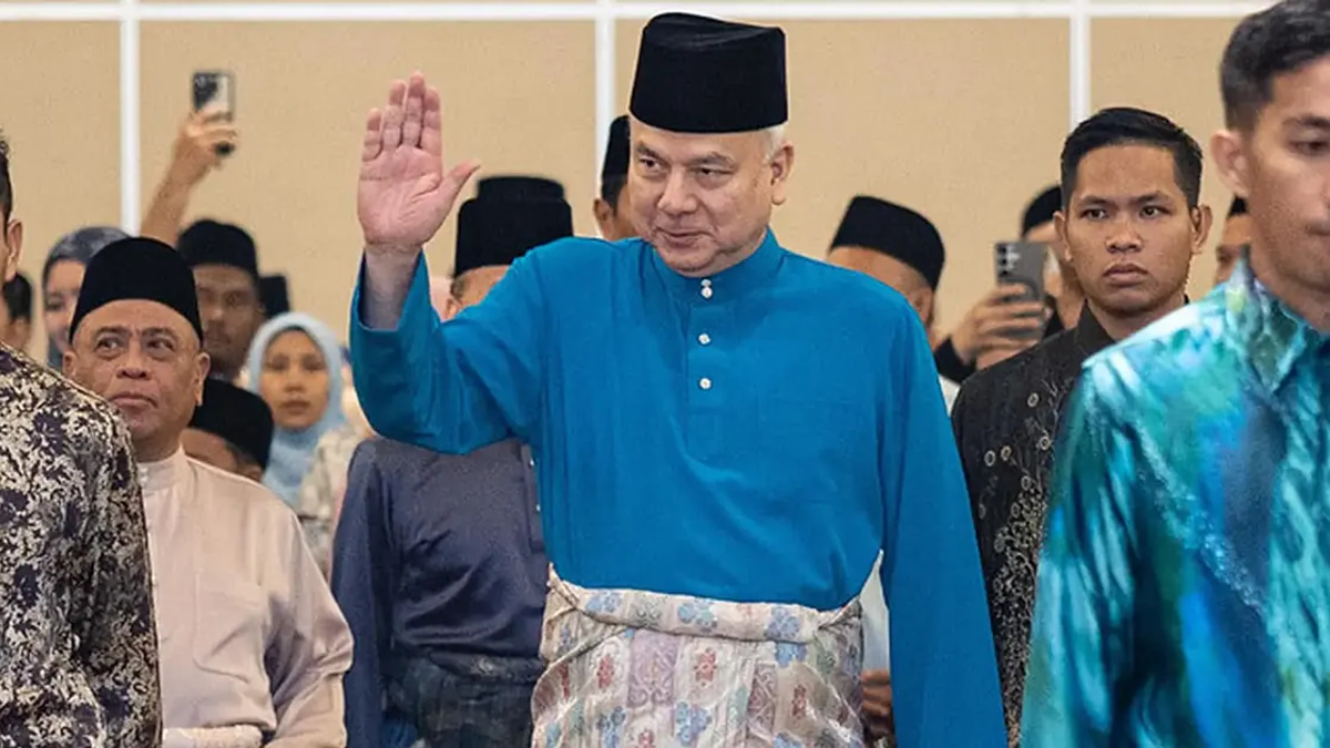 Sultan Nazrin Urges Leaders to Avoid Hasty Decisions in Pursuit of National Harmony