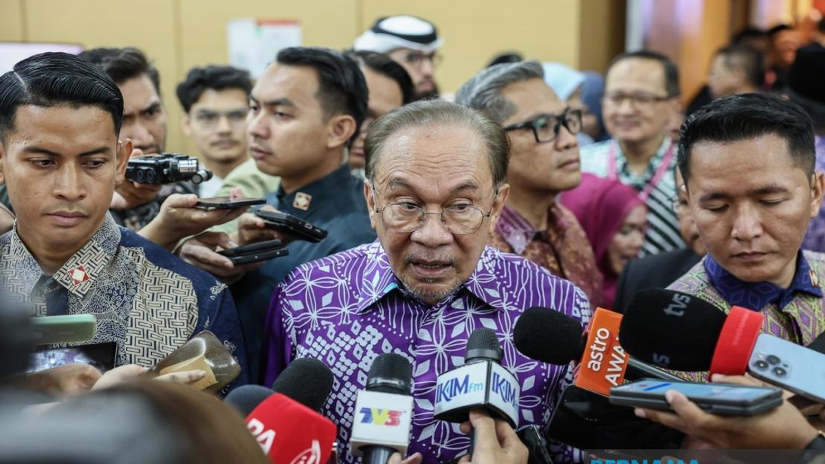 Economic Growth Must Serve Humanity, Not Numbers Alone, Says PM Anwar