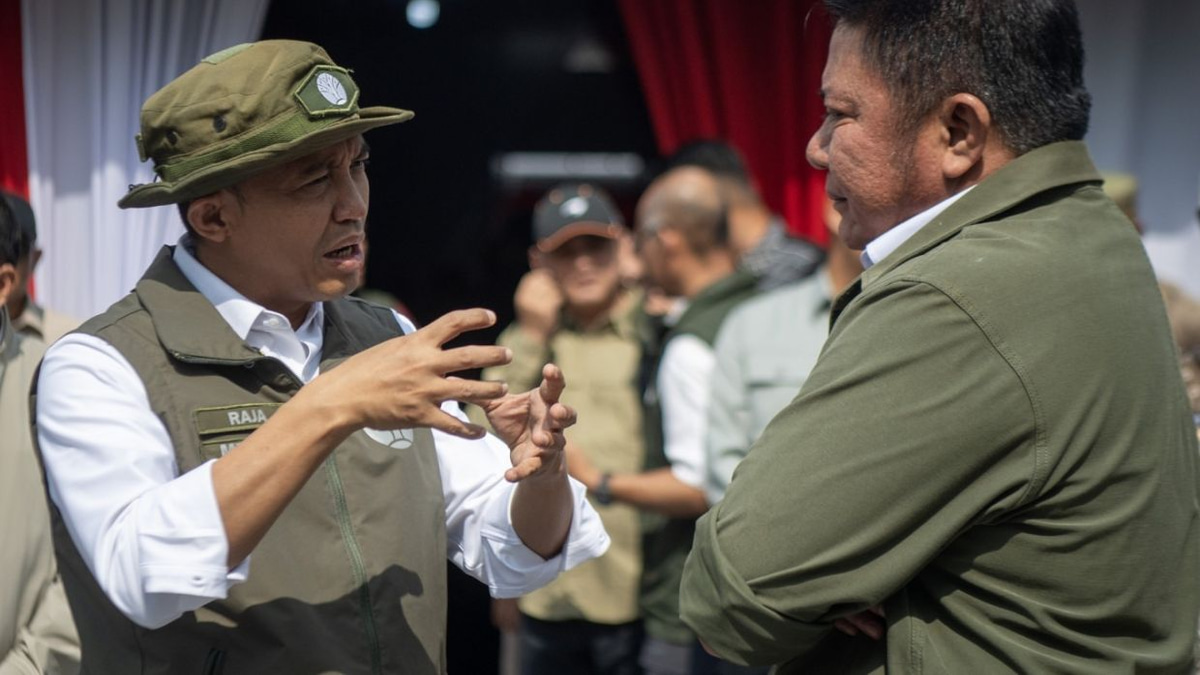 Indonesia's Anti-Corruption Agency Reopens Probe Into Forestry Minister's Alleged Incomplete Bribe Return