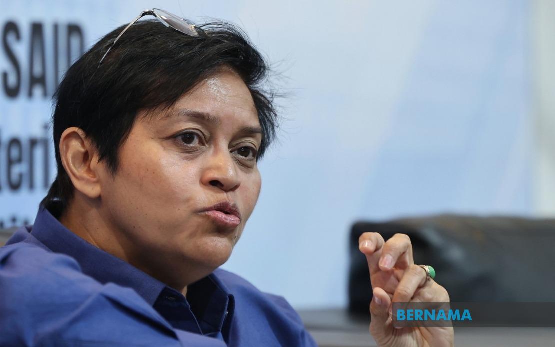 State-level Political Deals Won't Affect Unity Government, Says Azalina