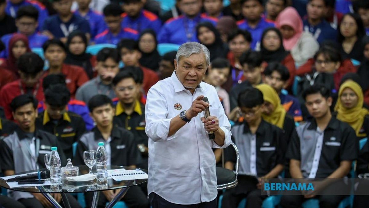 Ahmad Zahid Urges Gig Workers To Upskill Through TVET Programmes
