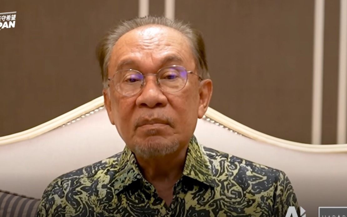 Anwar Urges Military and Police Personnel to Back PH in Negeri Sembilan Election