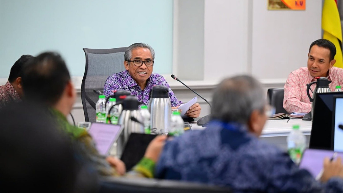 Government Accelerates 40,000 Small-Scale Projects Across Malaysia