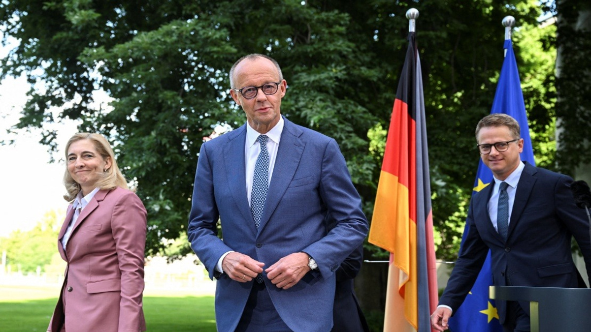Merz Overhauls German Cabinet and Party Leadership Following Surrogacy Scandal