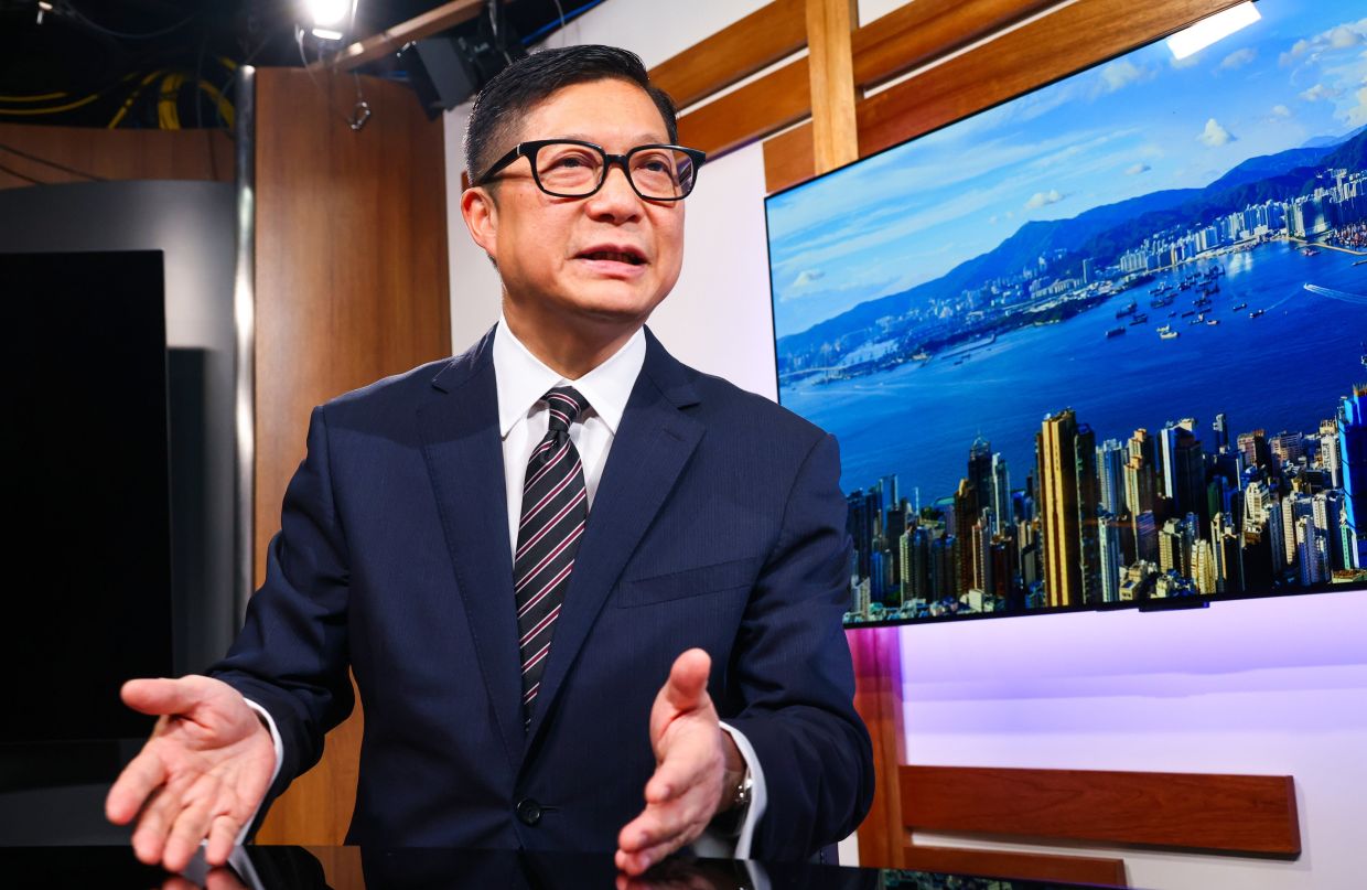 Hong Kong's Top Security Official Vows Sweeping Accountability for Deadly Wang Fuk Court Fire