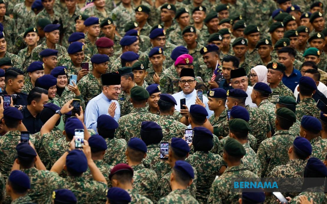 PM Anwar Explains Delayed Release of Tabung Haji RCI Report, Cites Need to Protect Fund Stability