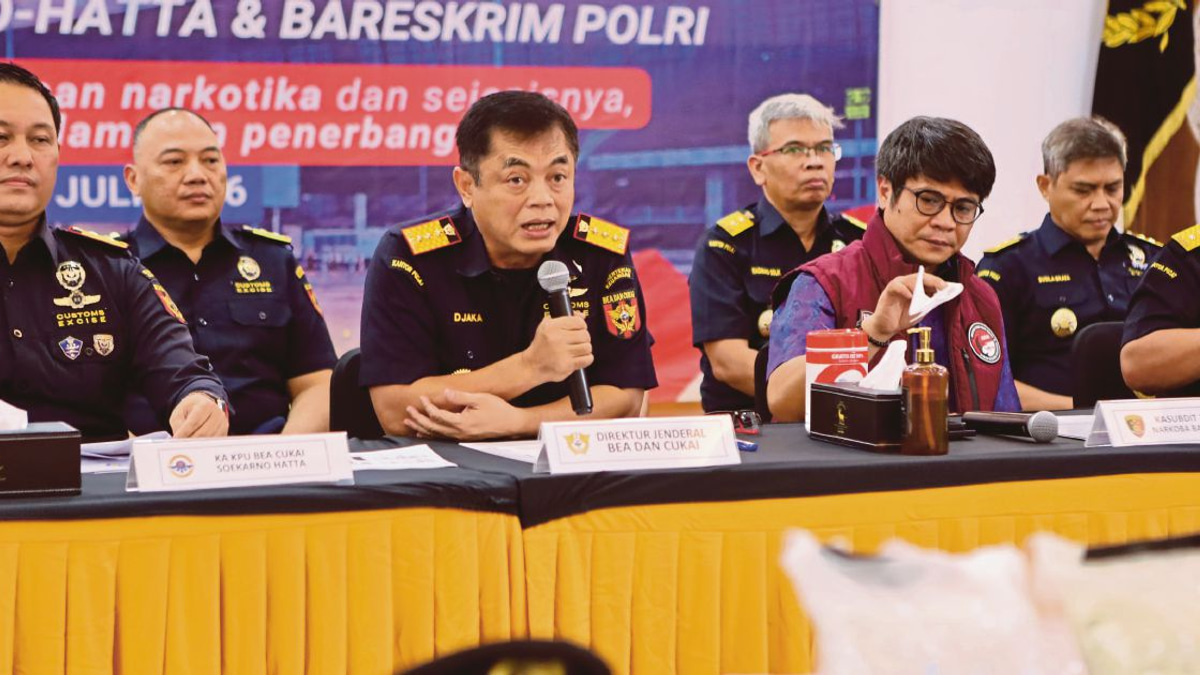 CAAM Launches Investigation Into Security Protocols Following Malaysia Airlines Pilot's Drug Arrest in Jakarta