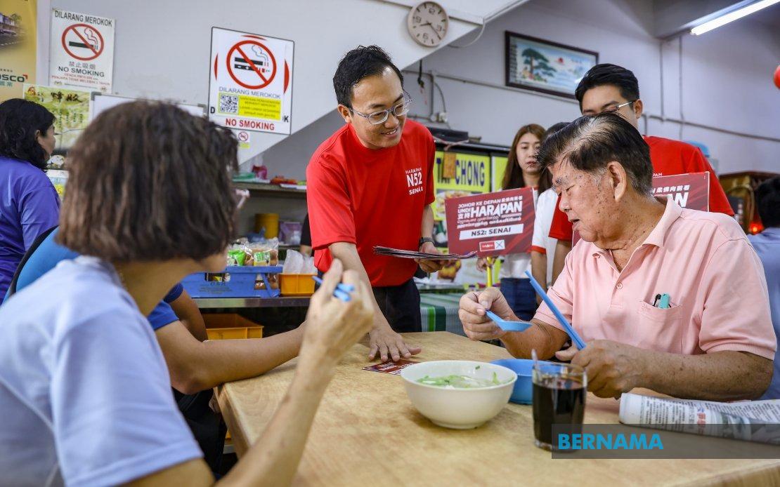 Wong Bor Yang Campaigns on Flood Relief and Healthcare Promises for Senai Seat