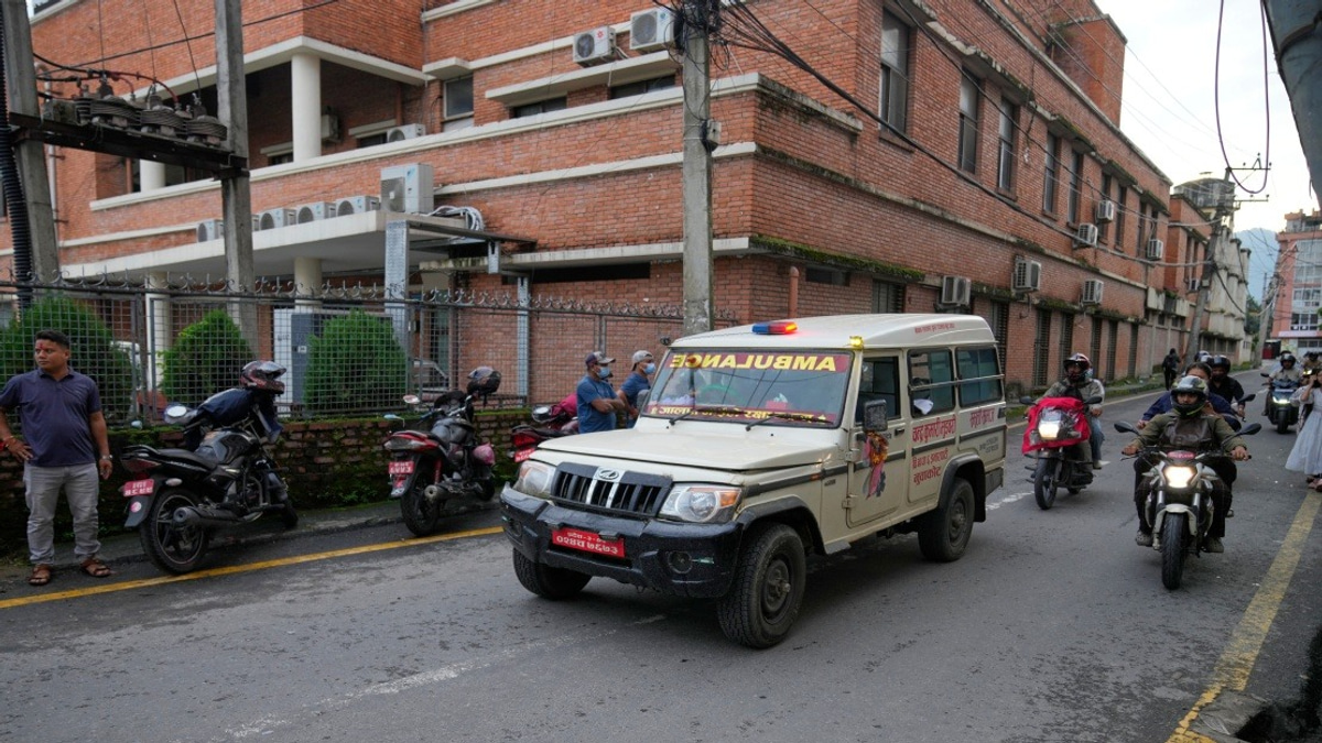 Nepal Pulls 121 Foreigners From Catastrophic Floods as Death Toll Soars to 550