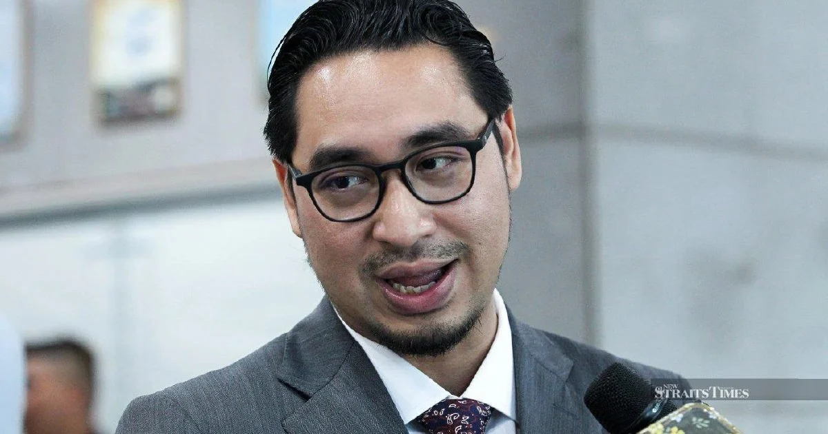 Bersatu teetering on edge as leadership struggles mount, says Machang MP