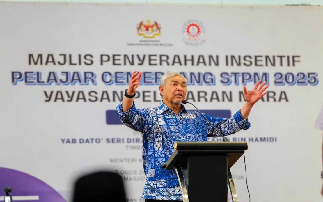 YPM Recognises 38 Bagan Datuk Students for STPM Excellence