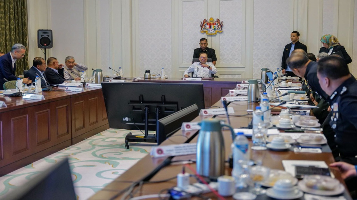 Malaysia Must Accelerate Tech Development and Cybersecurity, Says Ahmad Zahid