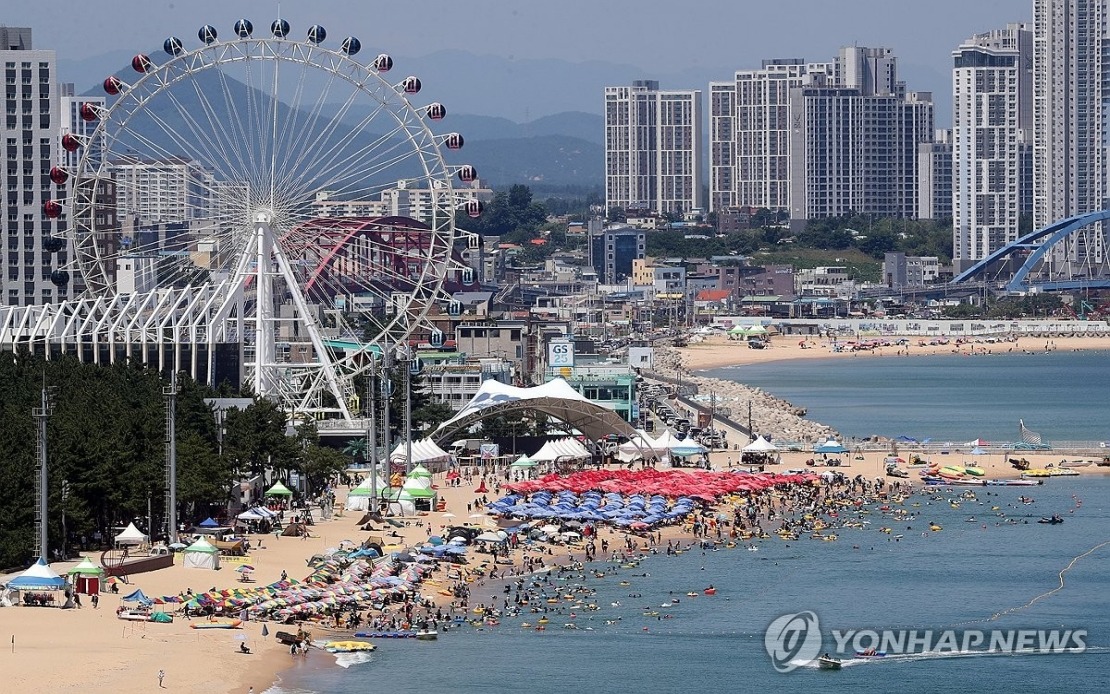 South Korea Swelters Under Record 42.5°C Heat as Extreme Weather Grips Southeast Asia