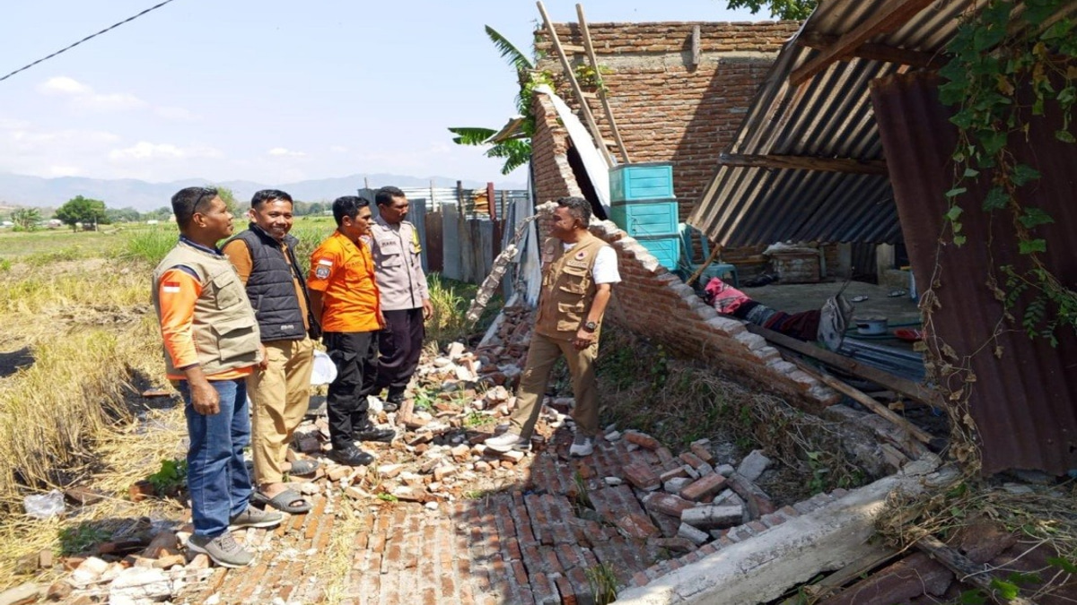 Flores Earthquake Death Toll Reaches 38 as Indonesian Rescue Teams Fight Against Time