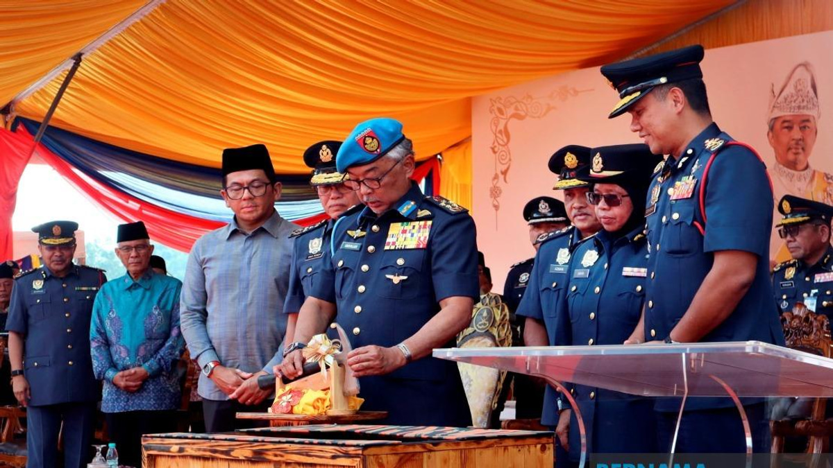 Sultan of Pahang Commends Federal, State Efforts on Flood Defence and Infrastructure
