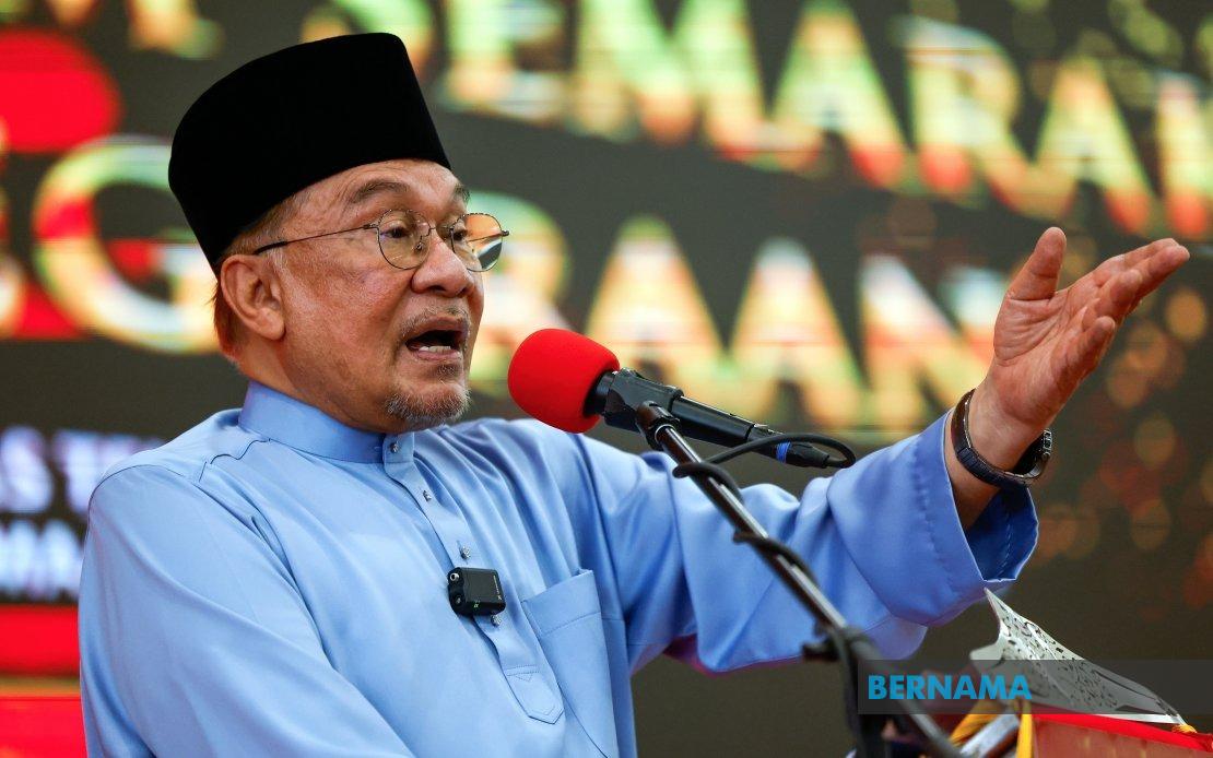 Anwar Intensifies Negeri Sembilan Campaign with Packed Schedule Ahead of Saturday Poll