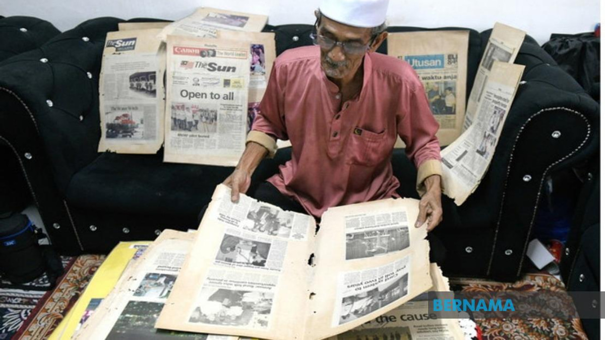 Veteran Photographer Reflects on Three Decades Capturing Malaysia's News: From Film to Digital, Kicks to Legacy