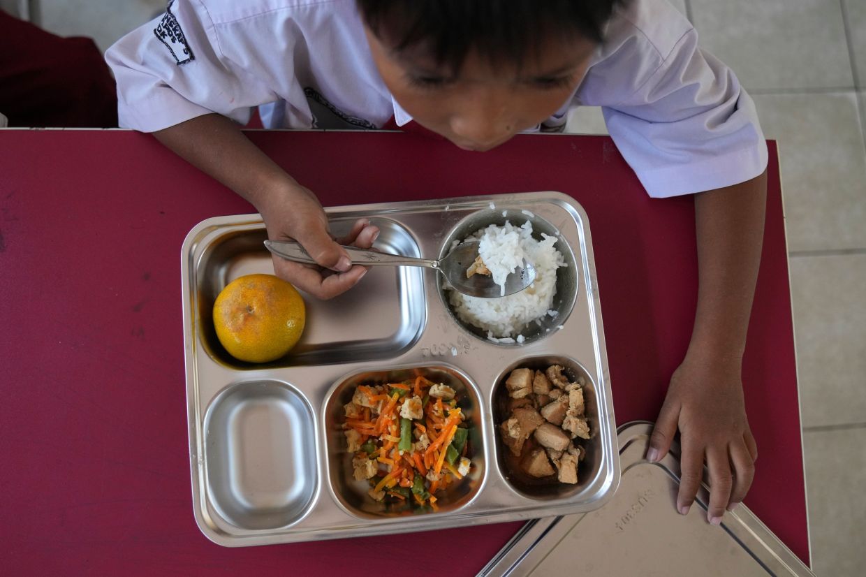 Indonesia's Anti-Corruption Watchdog Demands Overhaul of Prabowo's Free Meals Programme