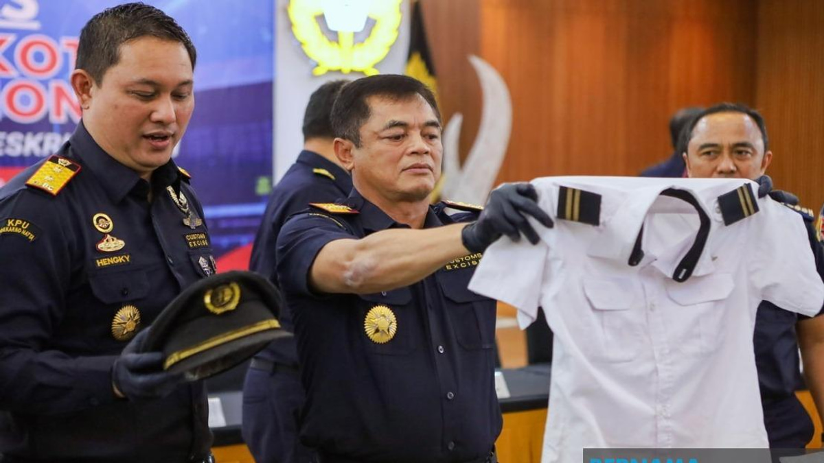 Malaysian Pilot Arrested in Jakarta for Alleged Ecstasy Smuggling
