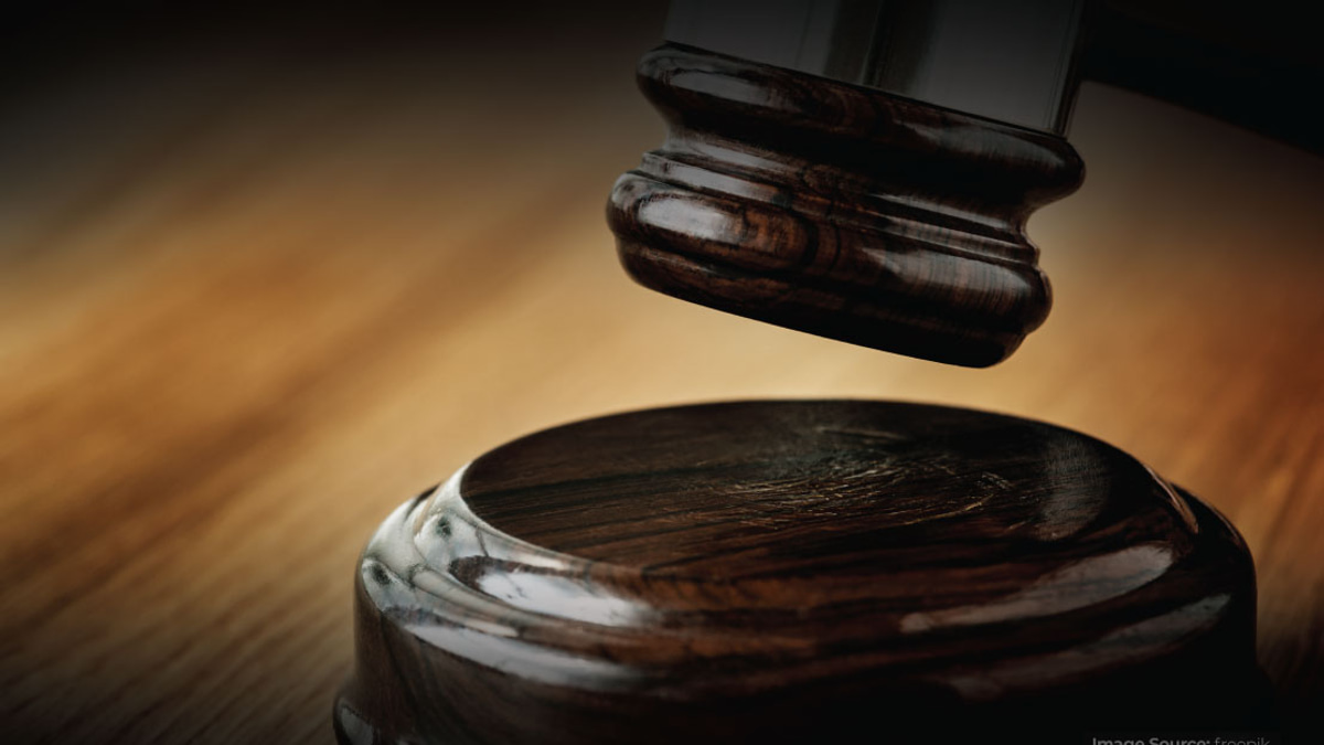Former Temerloh Police Chief Must Answer 46 Graft Charges in Court