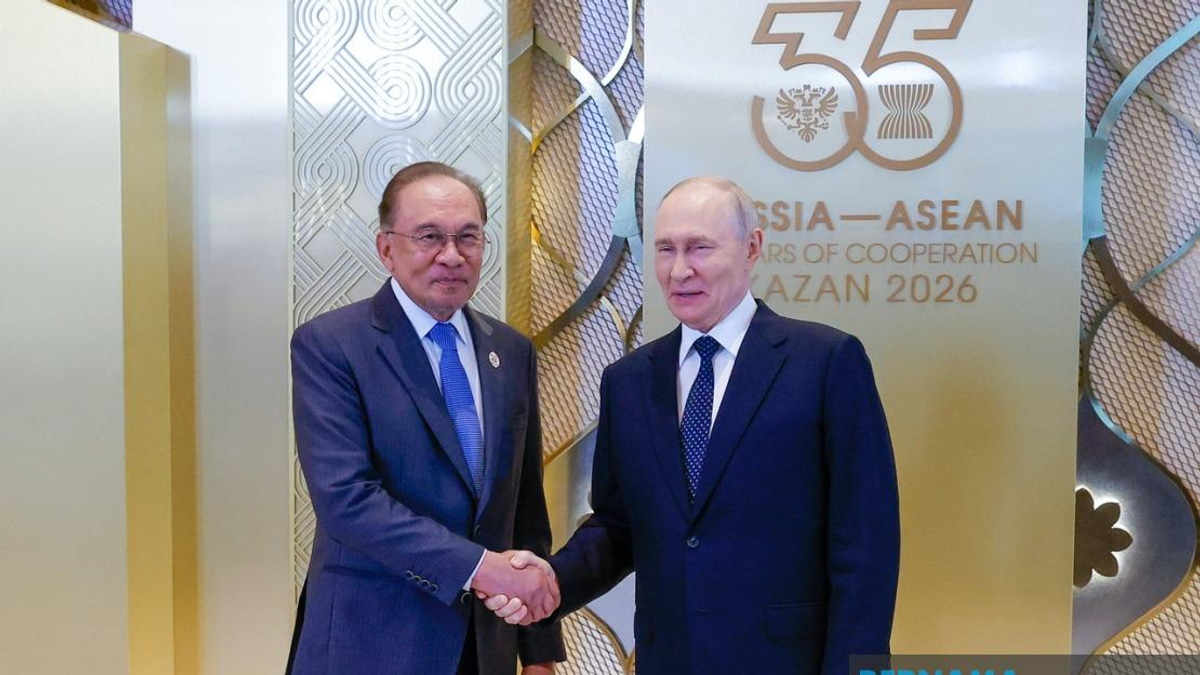 Dialogue and Engagement Critical for ASEAN-Russia Relations, Says PM Anwar