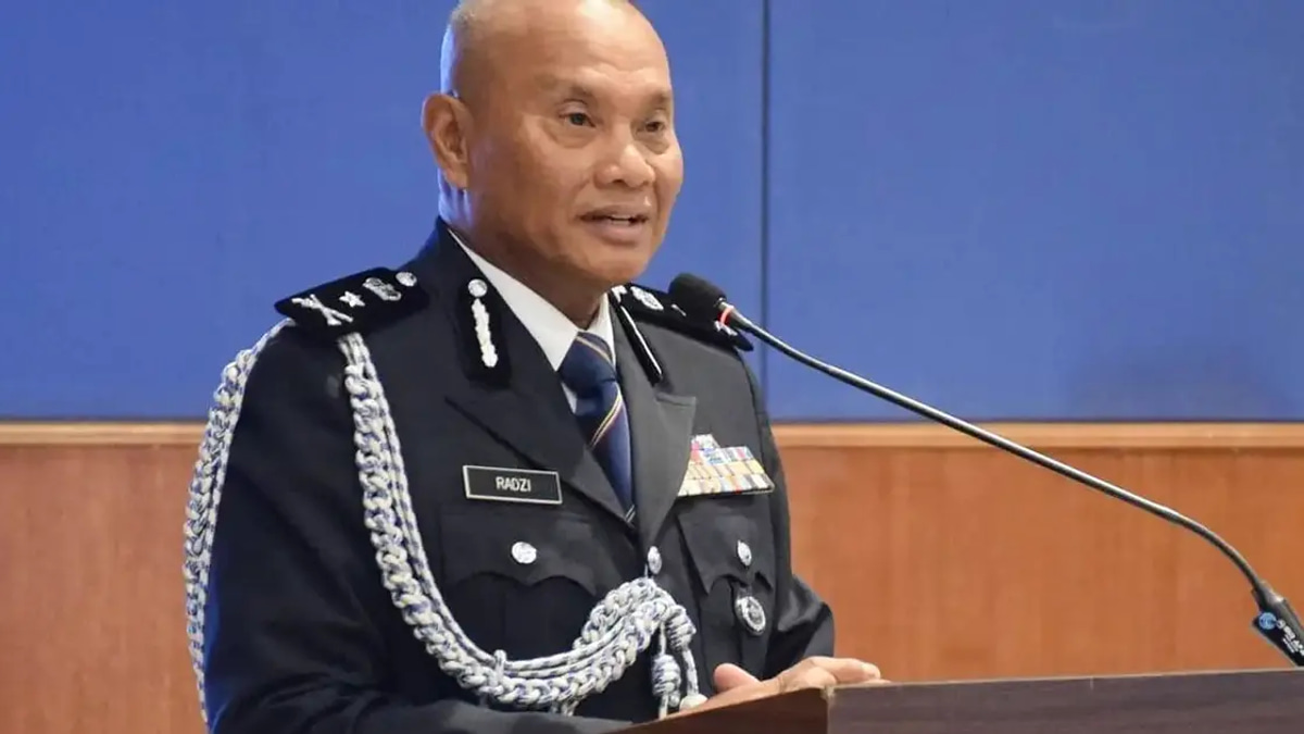 RM6 Million in Undocumented Materials Seized During E-Waste Processing Facility Raid