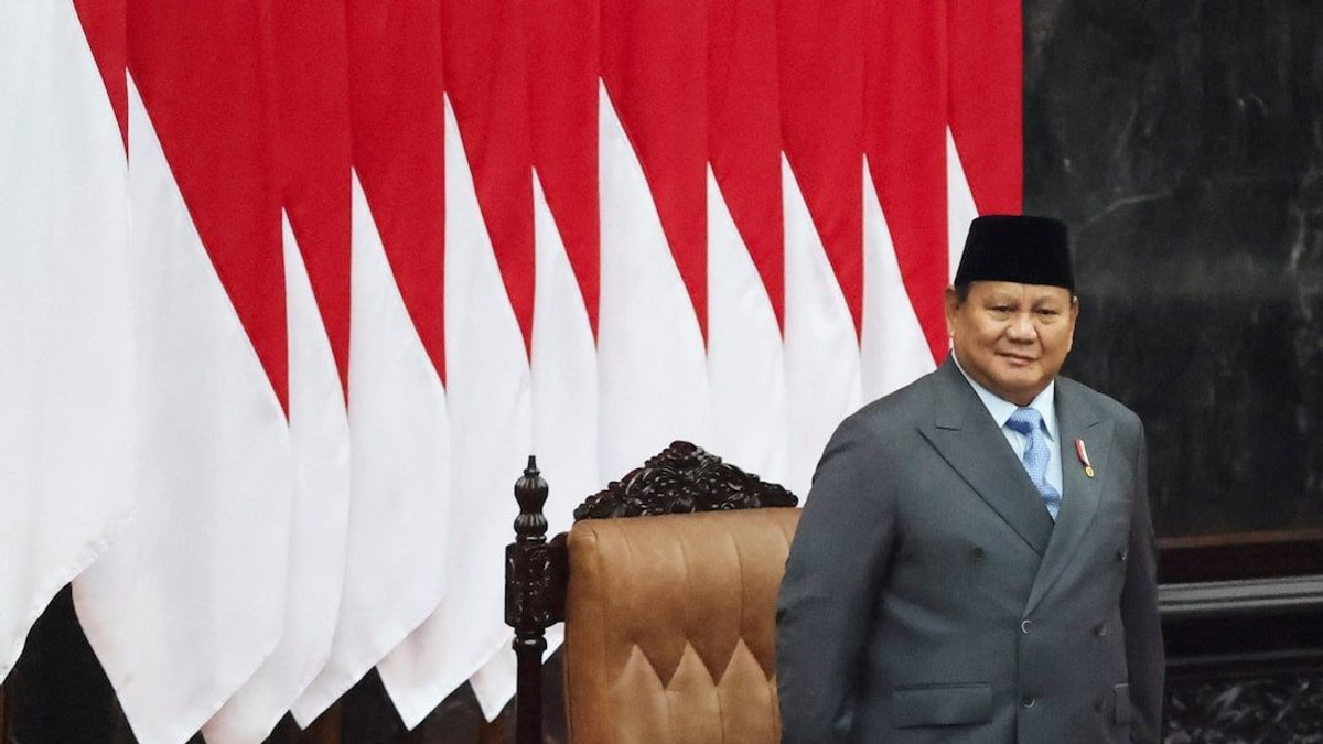 Prabowo's Budget Gambit Comes as Indonesian Support Erodes and Markets Grow Restless