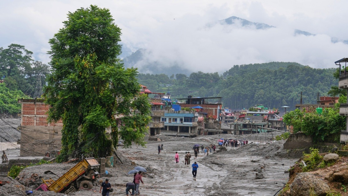 Nepal Mudslide Death Toll Reaches 675 as Rescue Operations Continue; Nearly 2,500 Still Missing