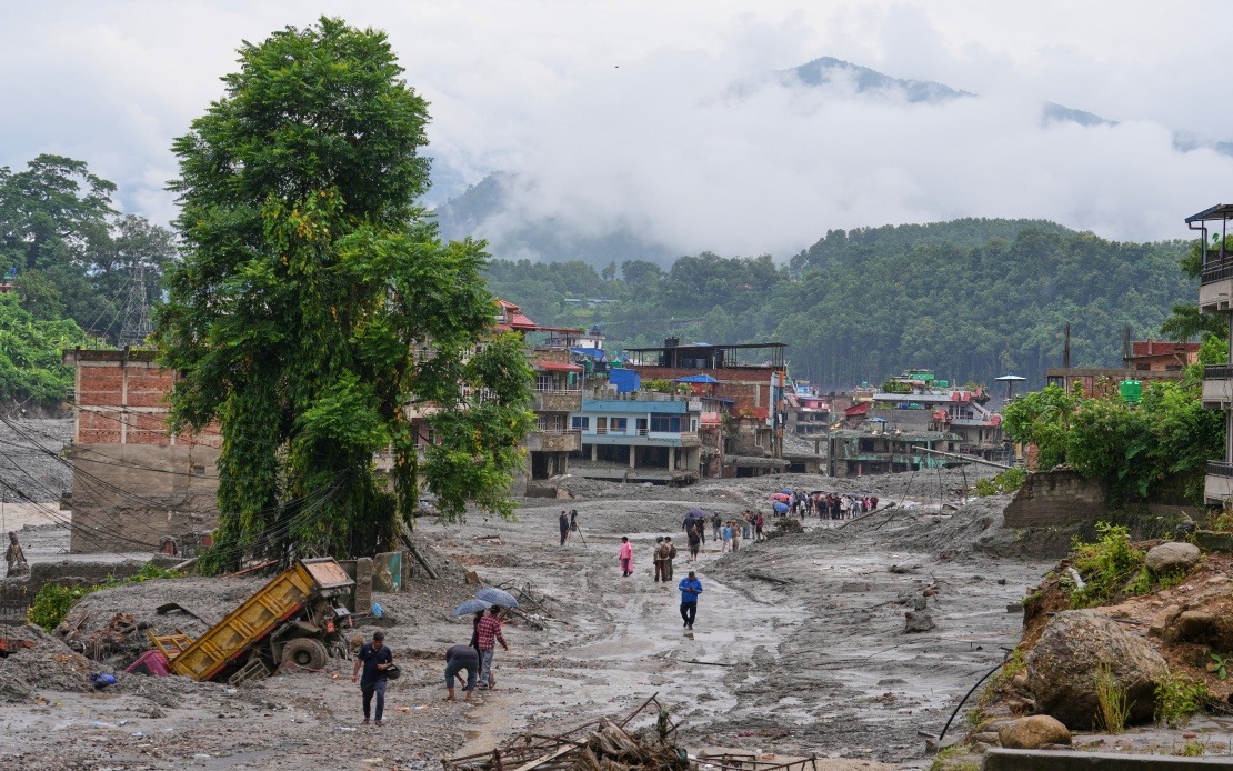 Nepal Mudslide Death Toll Reaches 675 as Rescue Operations Continue; Nearly 2,500 Still Missing