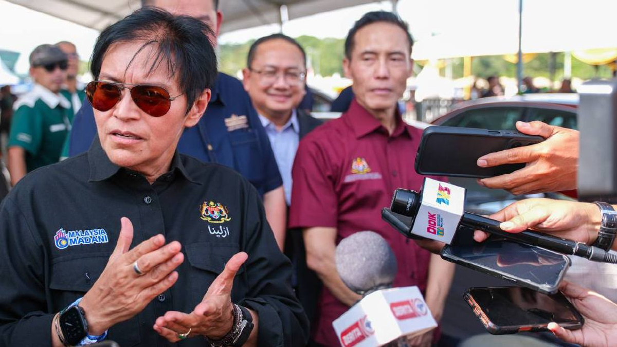 Azalina Backs Push for AG-Prosecutor Split, Expects Cross-Party Backing