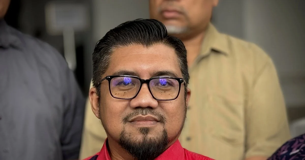 Political activist Badrul Hisham ordered to mount defence in royal defamation case