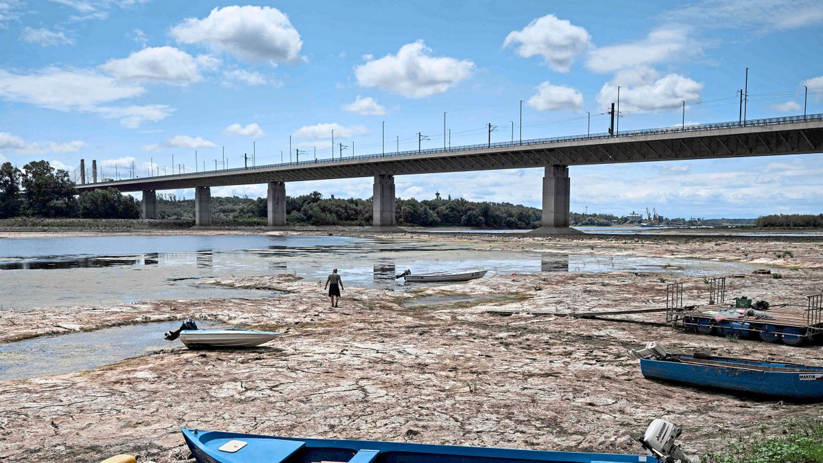 Danube River hits record lows as drought grips Central Europe, disrupting shipping, power and tourism