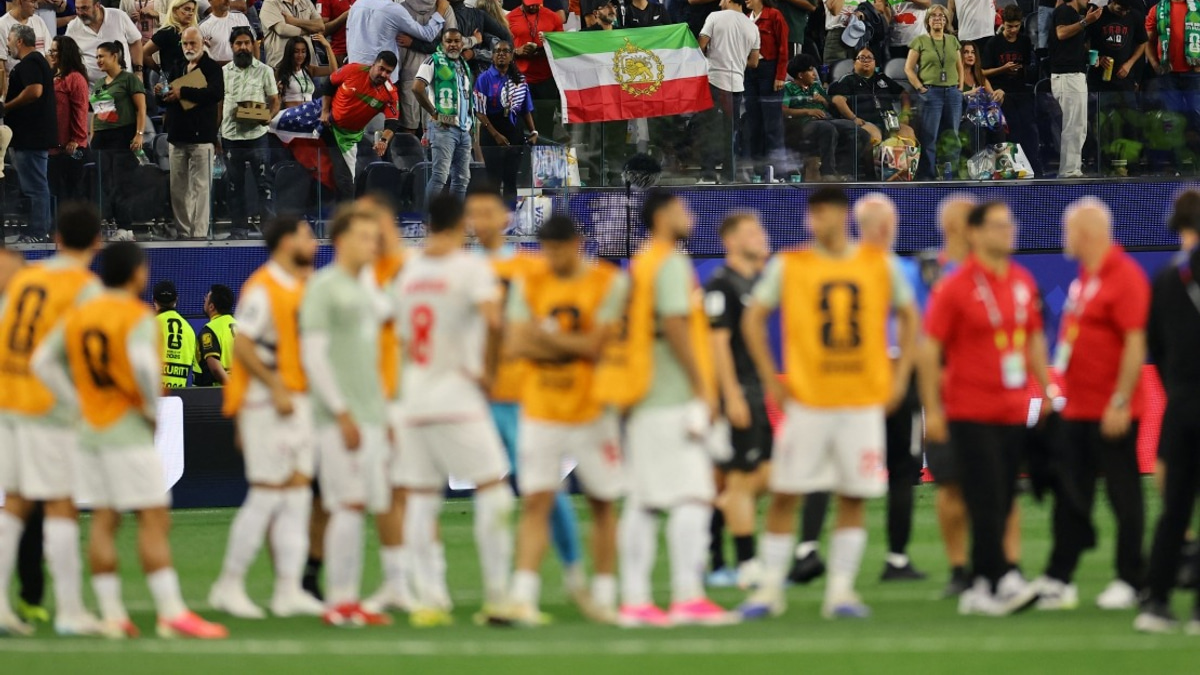 Iran Coach Alleges Team Rushed Out of US After World Cup Opener Against New Zealand