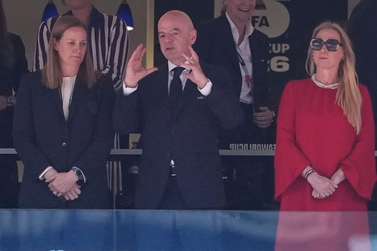 FIFA Emerges Wealthier Despite World Cup Controversies as Infantino Consolidates Power