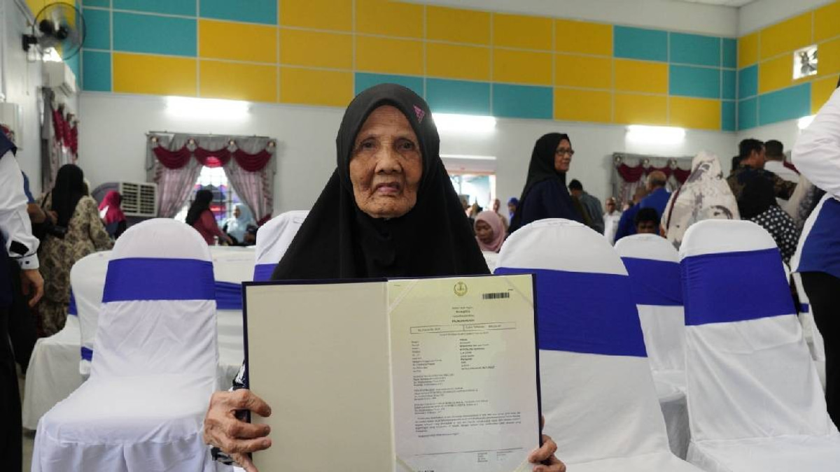 47 Rural Participants in Perak Secure Land Ownership Through FELCRA Programme