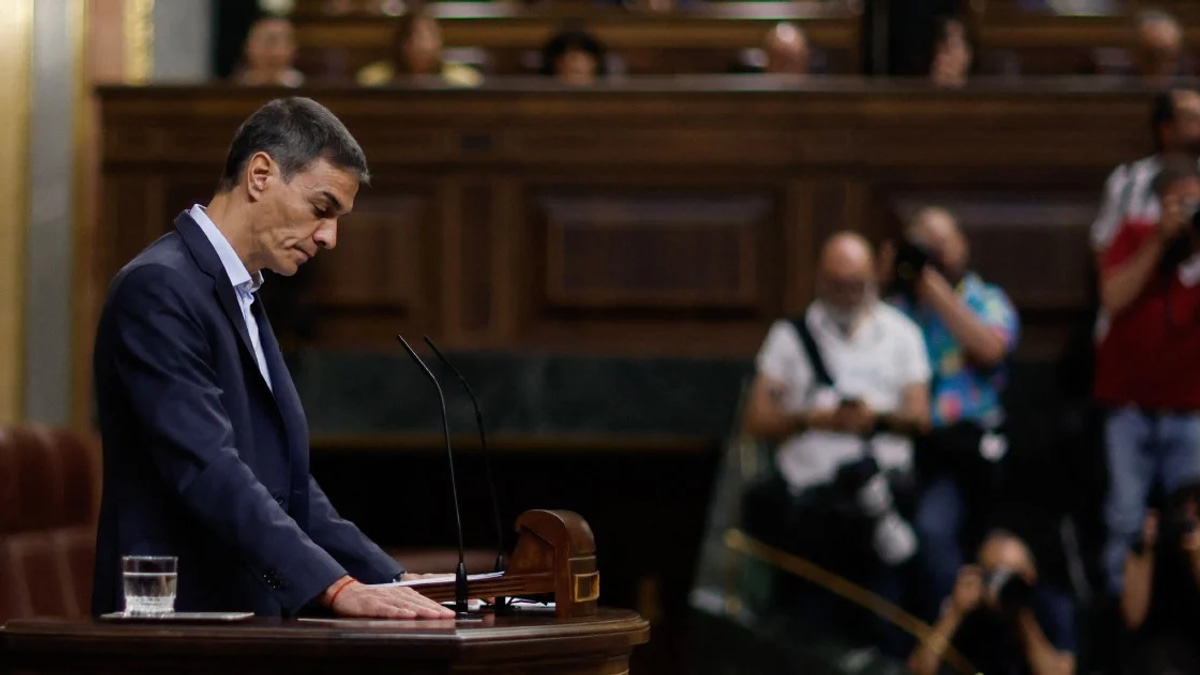 Spanish PM Defends Socialist Party as Former Aide Faces Jail Over Corruption Scandal