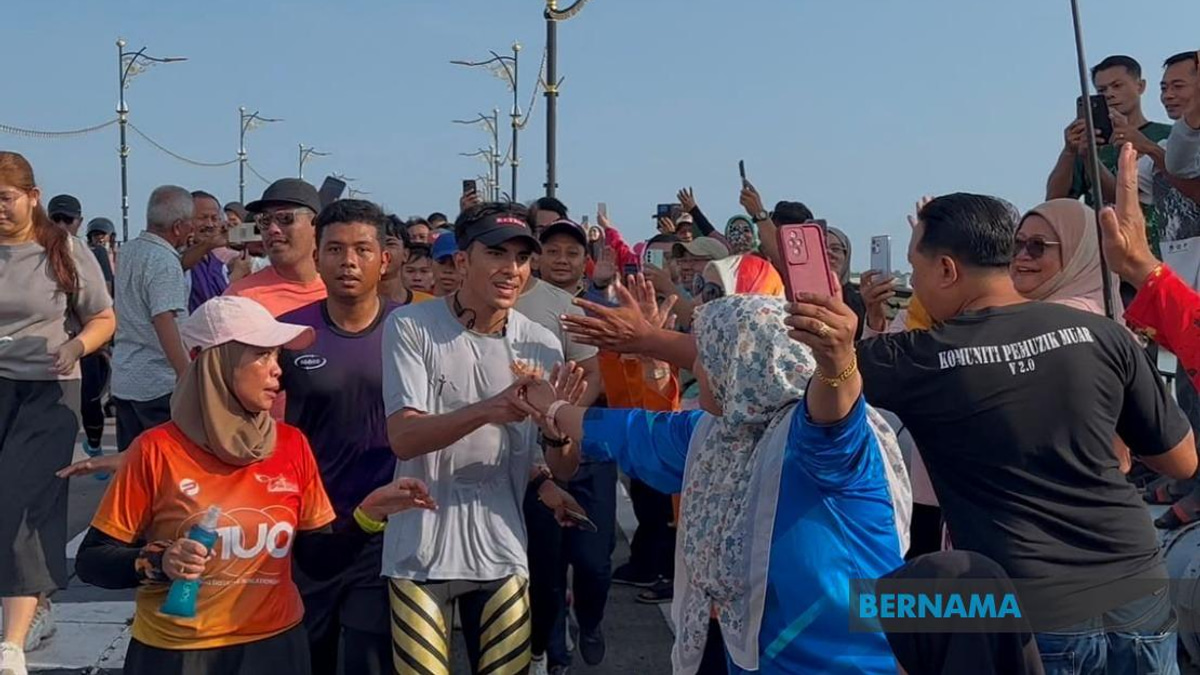 Syed Saddiq Completes 170km Charity Run, Raises Over RM650,000 for Muar Constituents