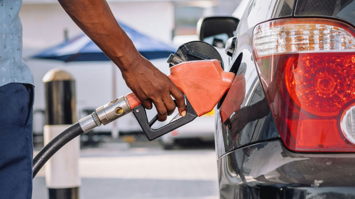 US Petrol Stations Sued Over AI Price-Fixing Algorithm