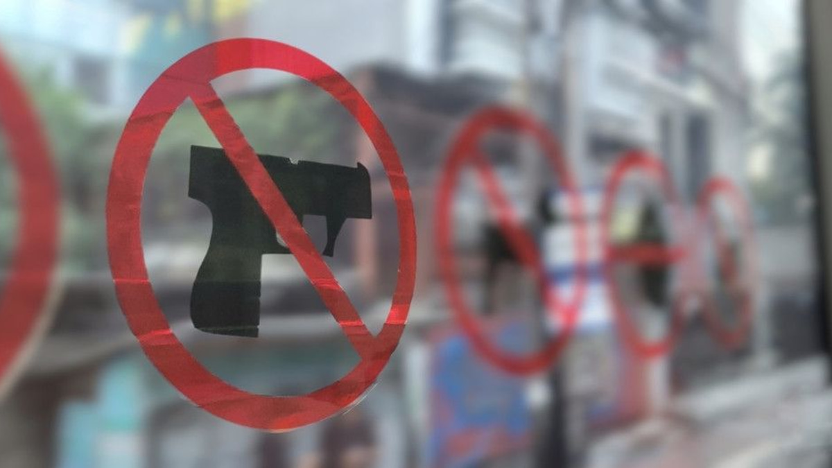 Nearly 1,000 weapons discovered at South Jakarta school spark investigation into ownership and storage