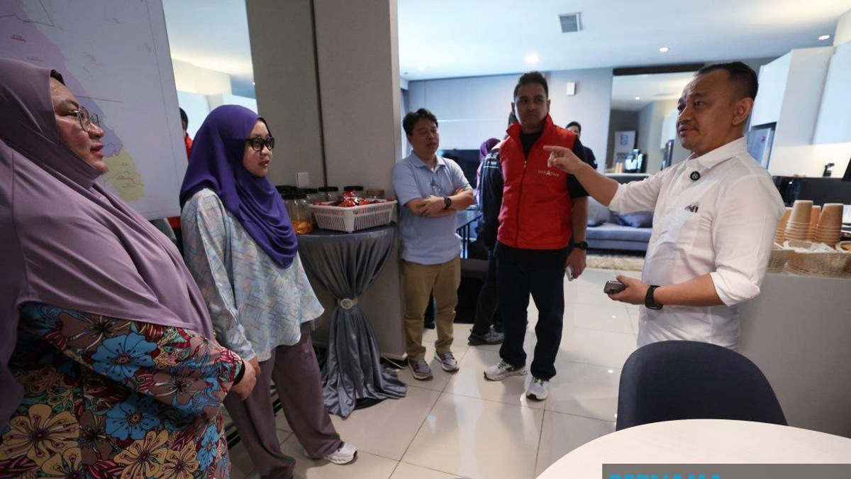Maszlee Malik Pledges Digital-First Approach to Constituent Services in Puteri Wangsa Bid