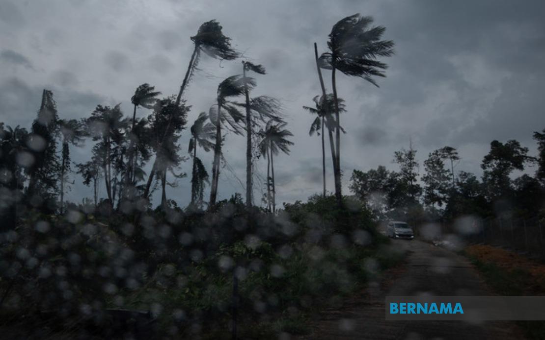 Severe Weather Alert Issued for Multiple Malaysian States Until Early Afternoon