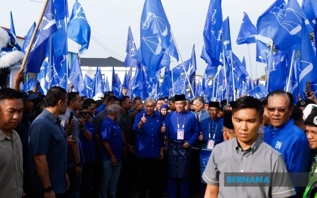 BN Top Brass Rally Behind Candidates as Negeri Sembilan Polls Kick Off