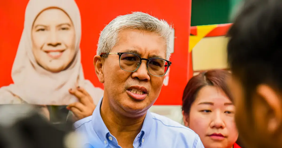 Pakatan Harapan maintains independent course as Barisan Nasional and Perikatan Nasional clash over racial matters, Tengku Zafrul says