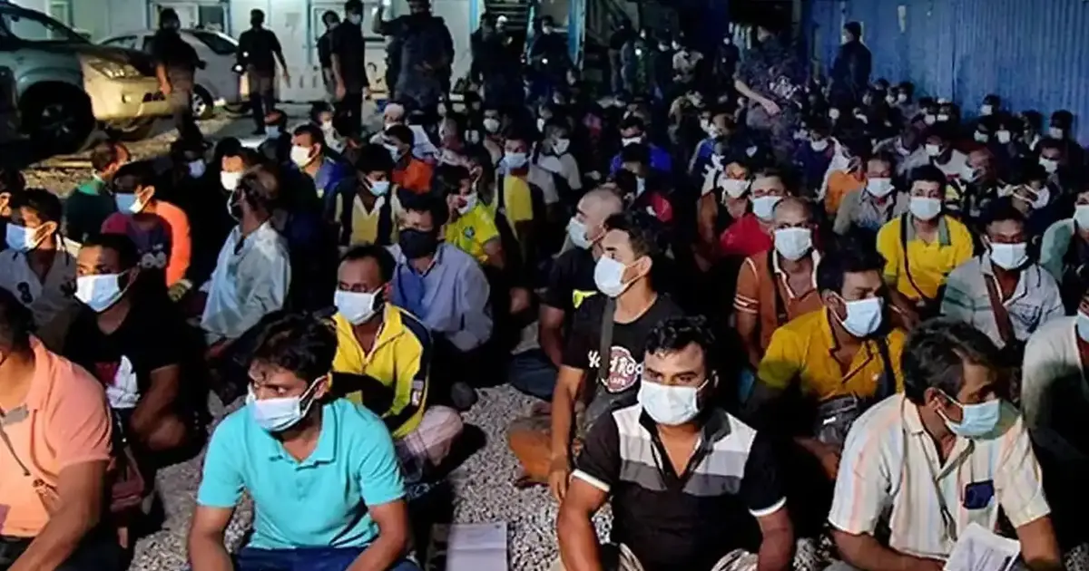 Regulatory gaps and grassroots opposition threaten refugee employment scheme, economist warns