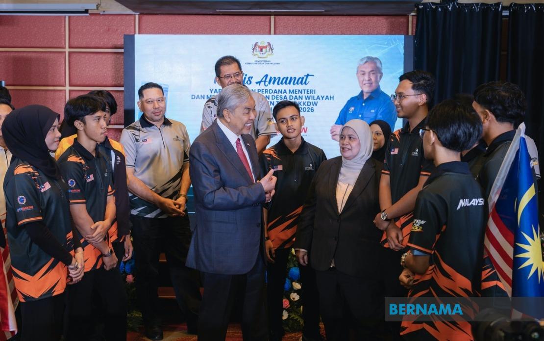 Ahmad Zahid Pledges Personal-Funded Umrah Sponsorship for Malaysian WorldSkills Gold Medallists