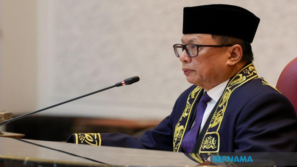 Puad Zarkashi Quits UMNO, Accuses Johor Chief Onn Hafiz of Rubber-Stamping Leadership