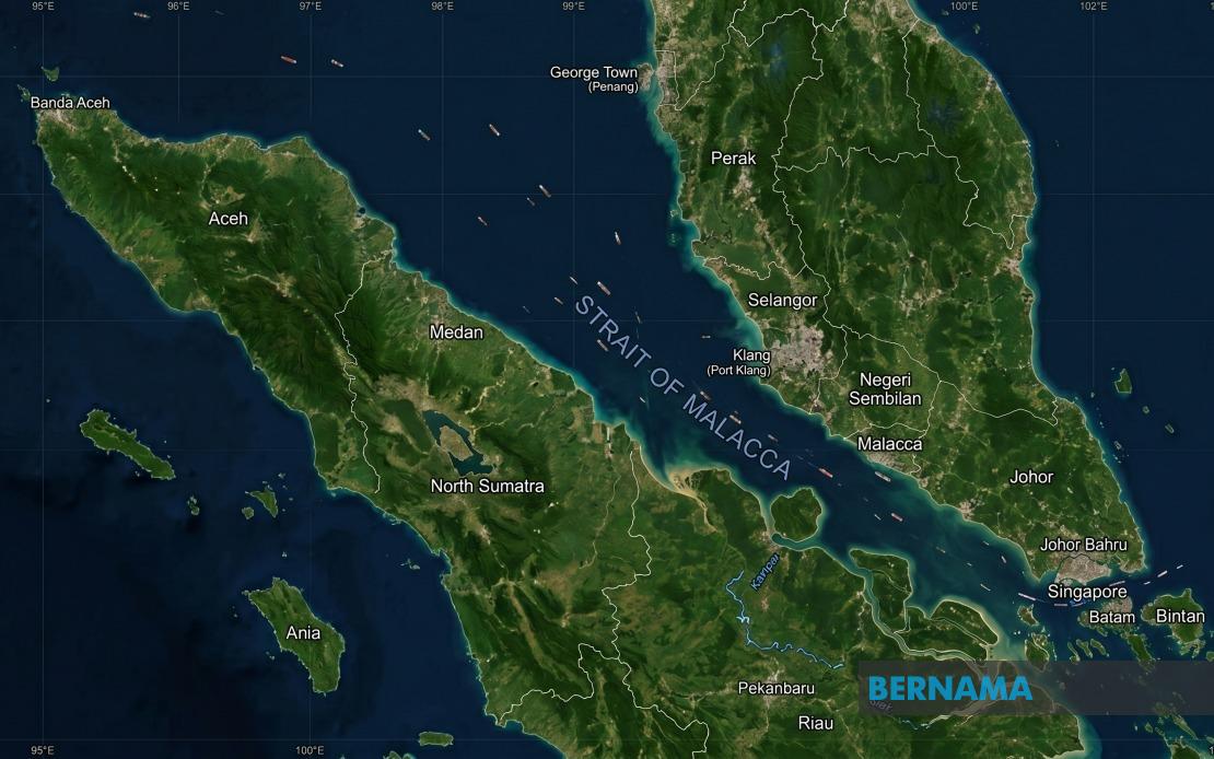 Indonesia and Singapore Pledge Unified Front on Strait of Malacca Security