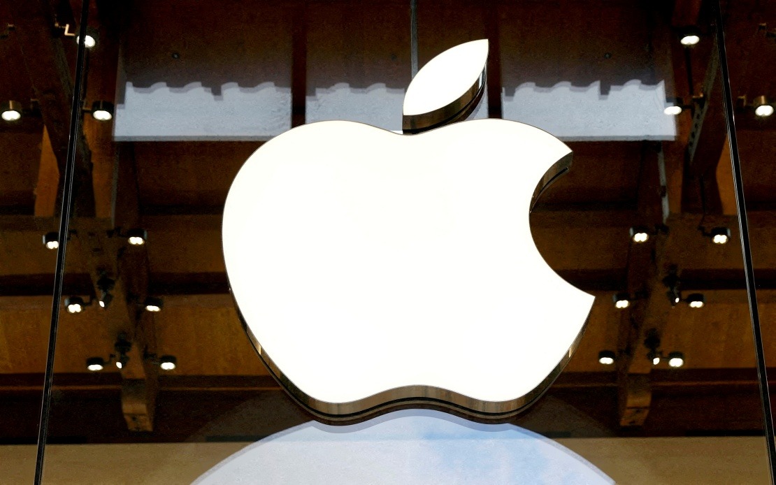 VK Sues Apple Over Removal of Apps from App Store