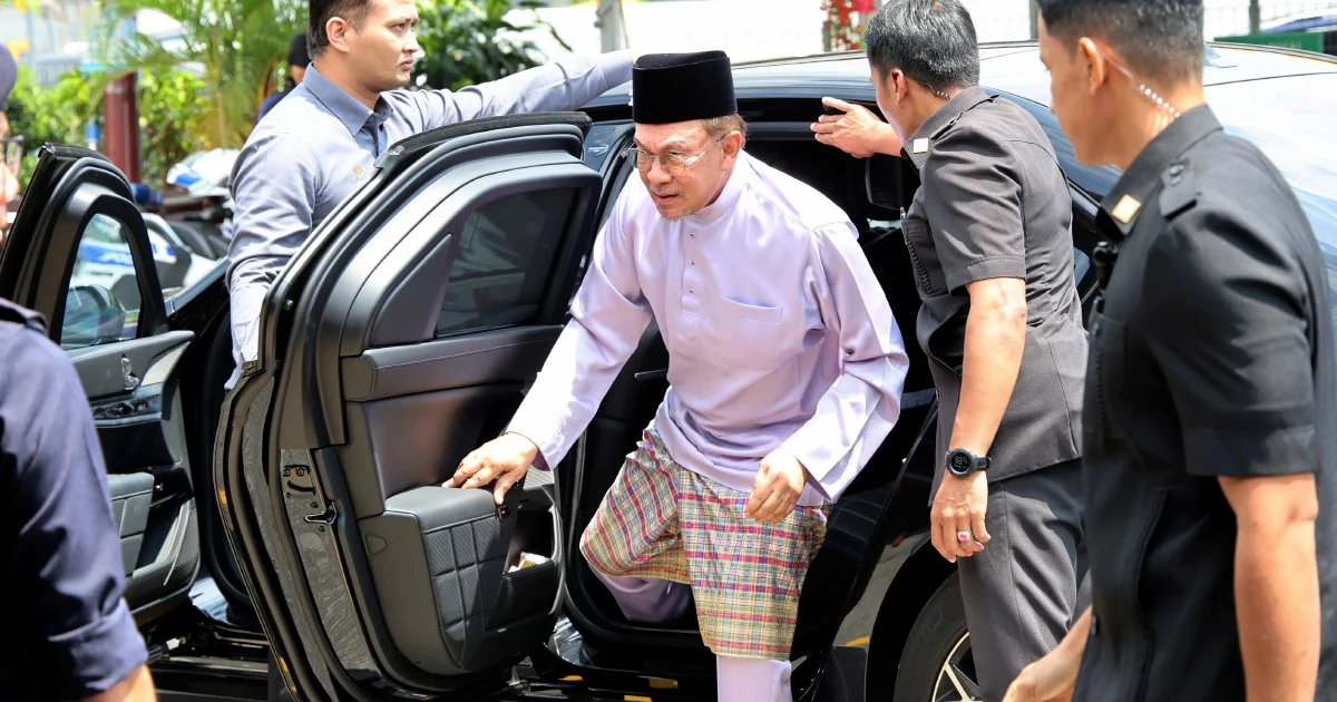 Anwar urges dignified campaign approach ahead of Johor state election