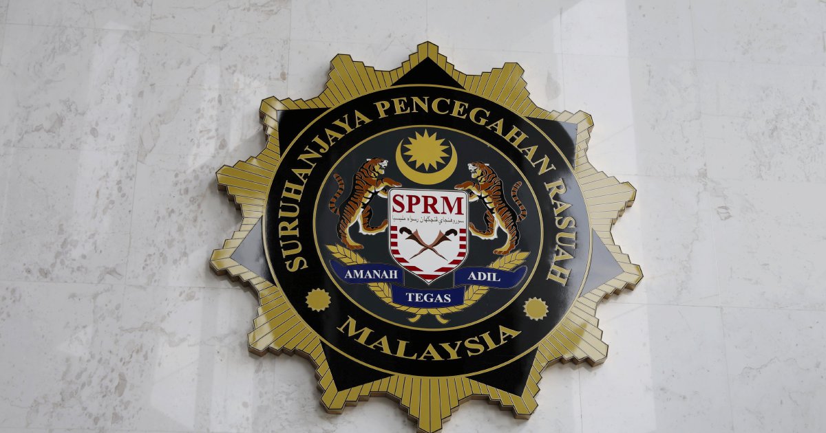 Prison Officer Held for Allegedly Taking RM3,000 Bribe to Smuggle Contraband Into Jail